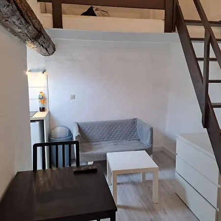 Budgetbnb La Studette De L Opera Toulon